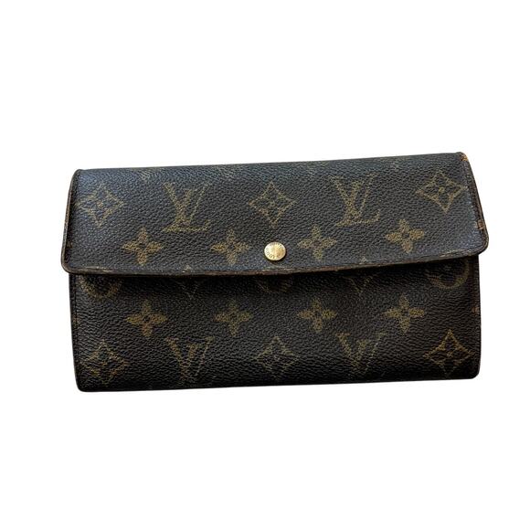 Louis Vuitton Handbags - Louis Vuitton Monogram Leather Sarah Wallet